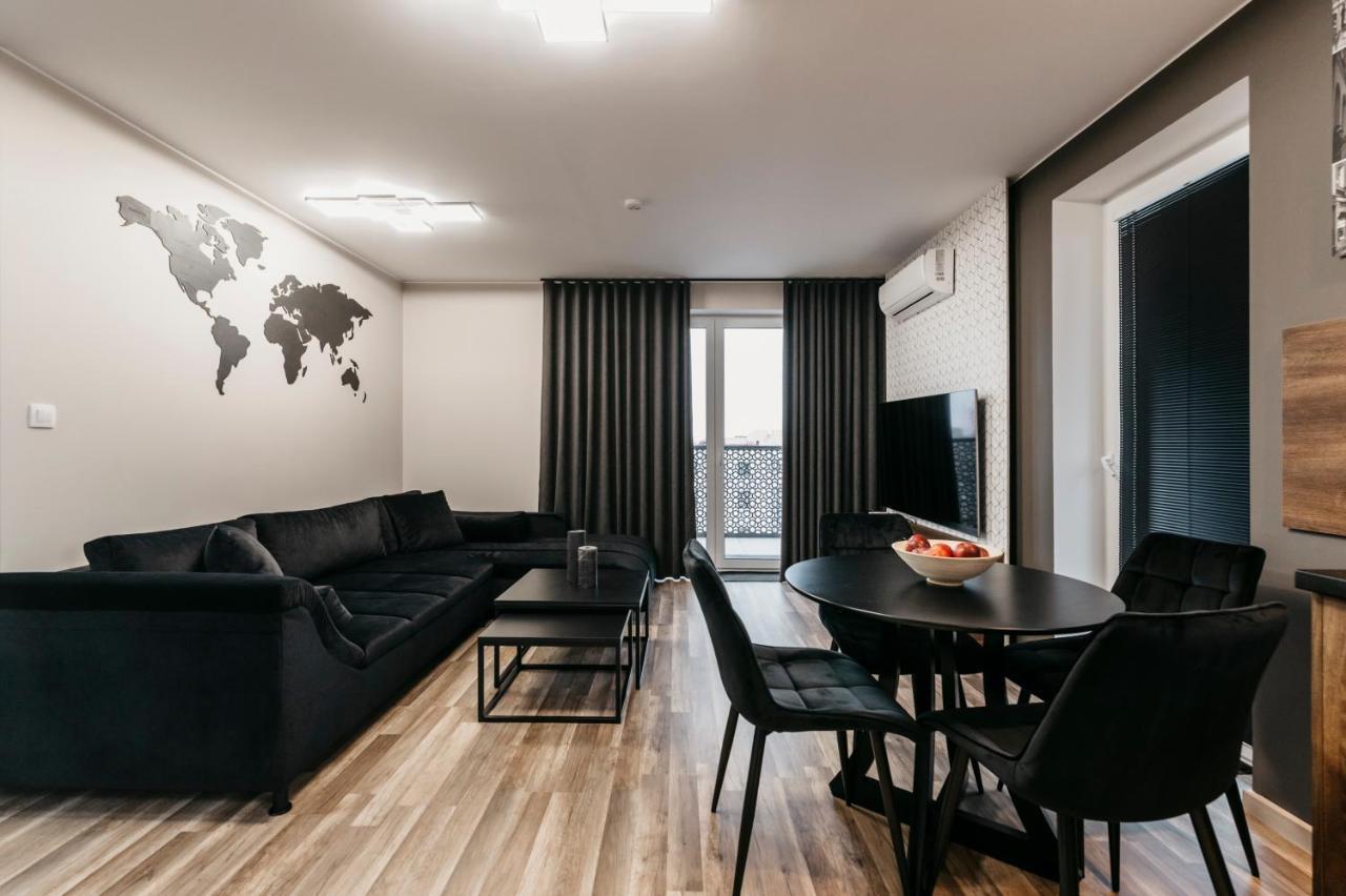 Apartamenty Park City Ostrow Wielkopolski Ngoại thất bức ảnh