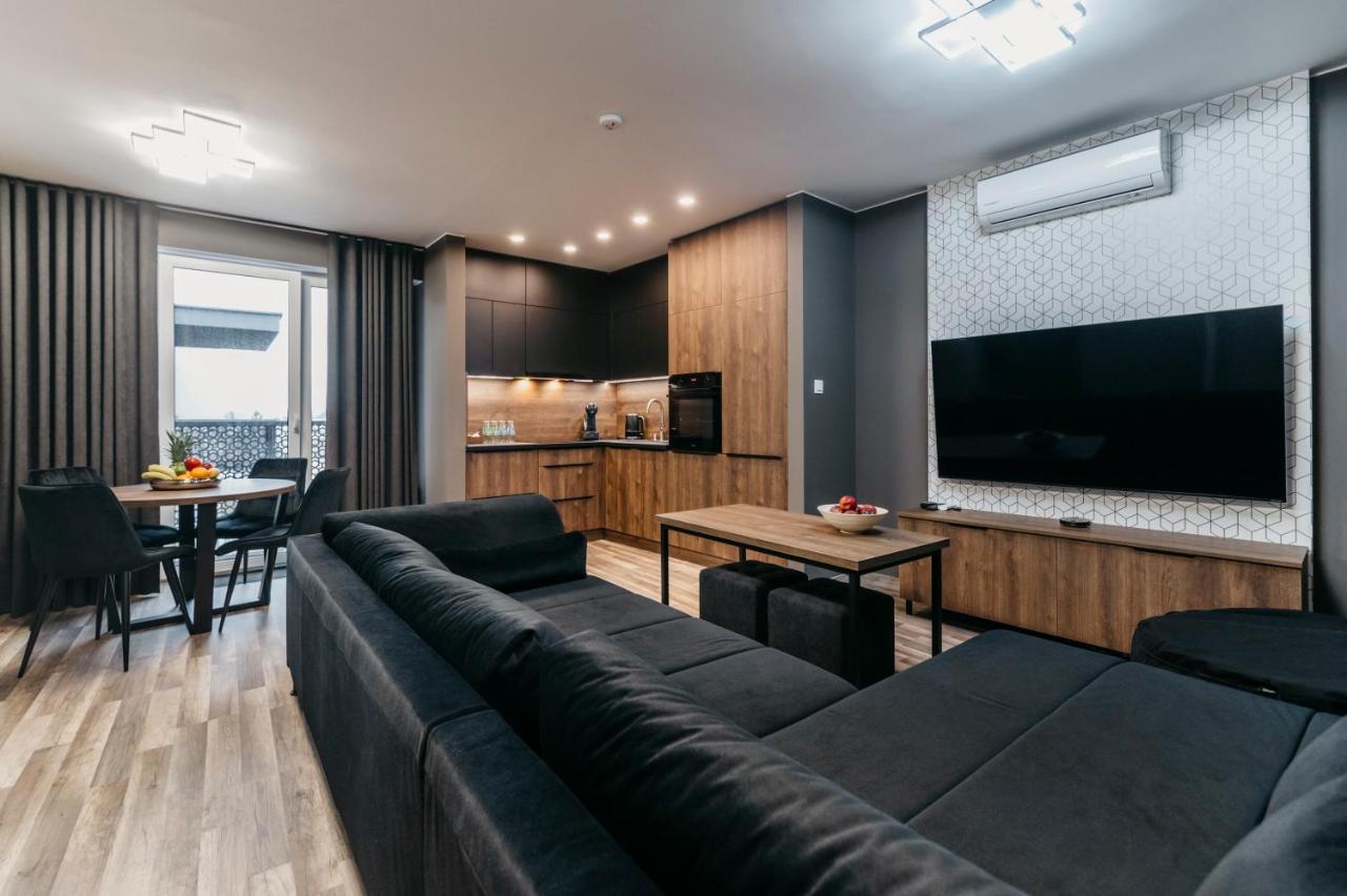 Apartamenty Park City Ostrow Wielkopolski Ngoại thất bức ảnh