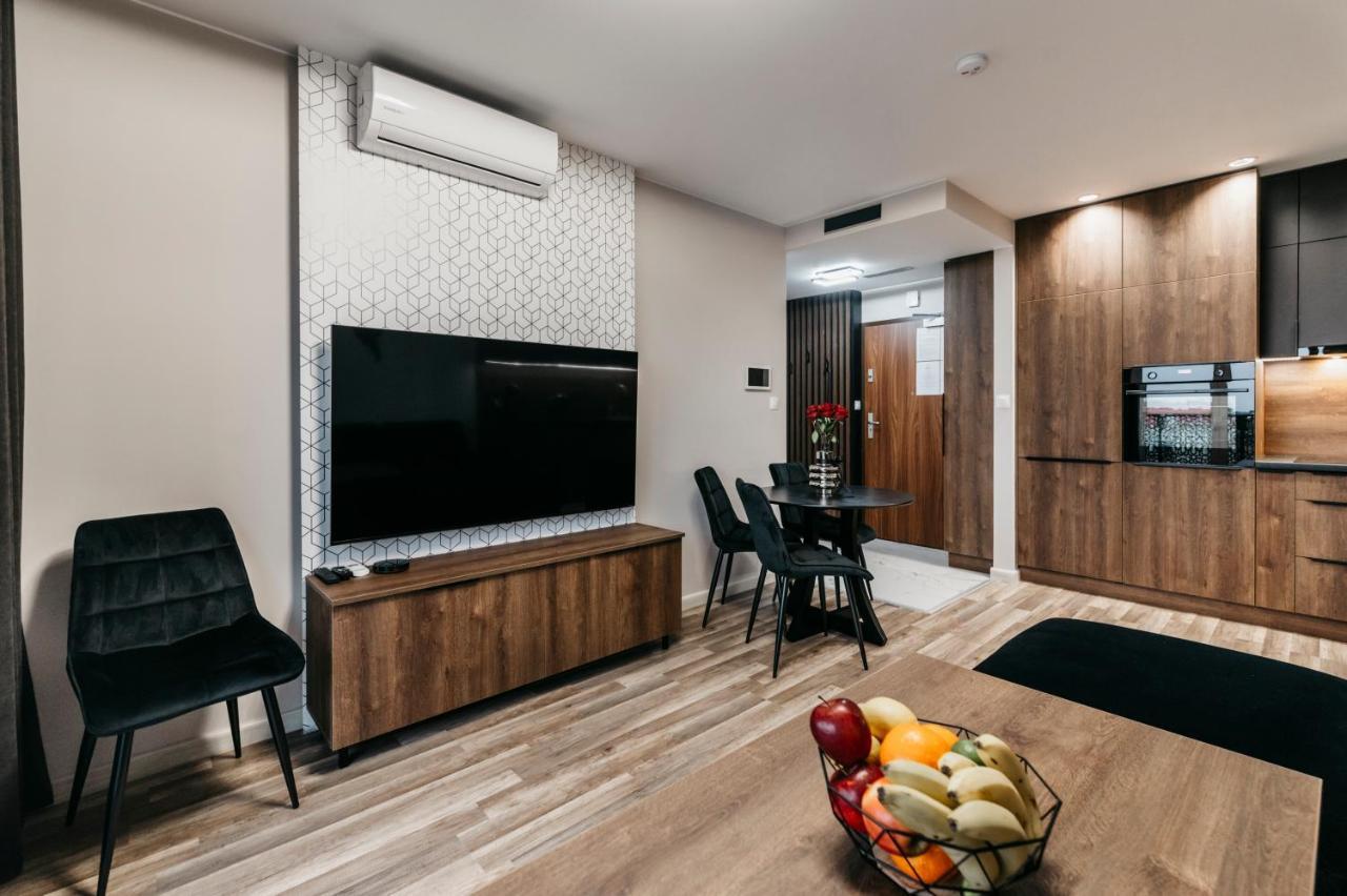 Apartamenty Park City Ostrow Wielkopolski Ngoại thất bức ảnh